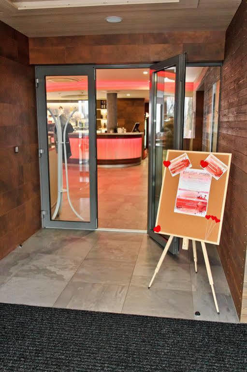 Penzión Precedens Trebisov Exterior foto